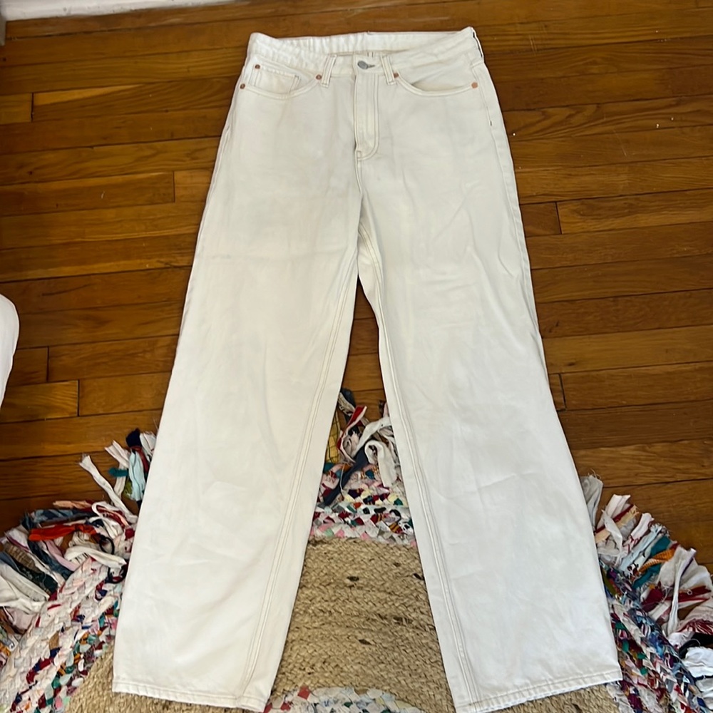 White H&M Loose Straight High Waist